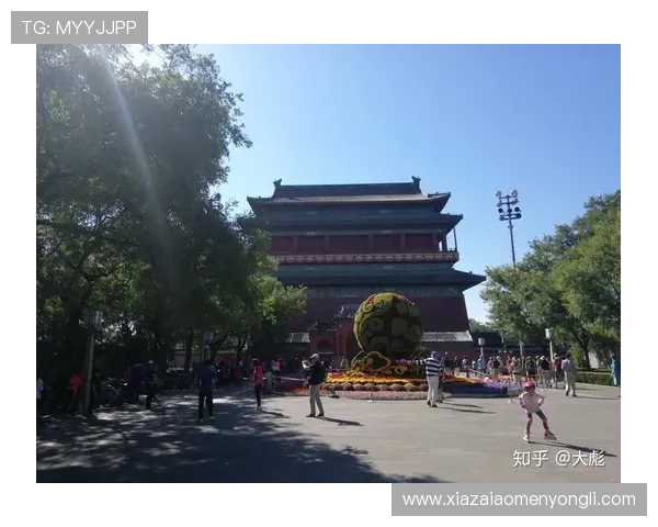 凯旋门官网中国官方网:官方平台提供的旅游攻略与实用建议帮助中国游客轻松游览巴黎